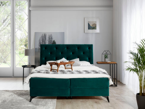 Čalouněná postel boxspring Alberte